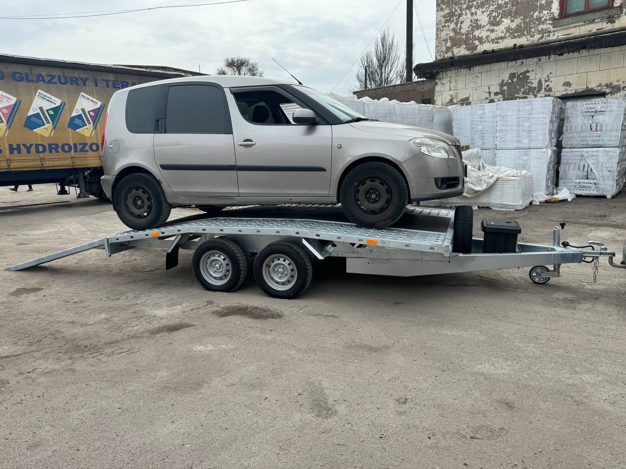 Лавета, евакуатор для багі, 3-х квадроциклів 3600х2000, двохосний