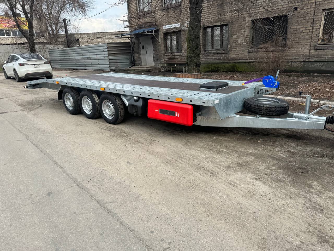 Лавета, причеп для перевезення авто, Евакуатор. 2 вісі! 6000х2100 3500кг (Транспортер Авто А96016)